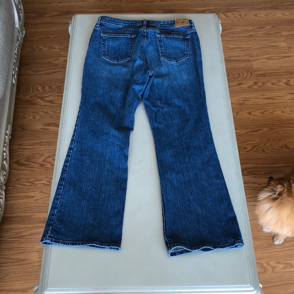 Like new boot cut jeans - Picture 6 of 7